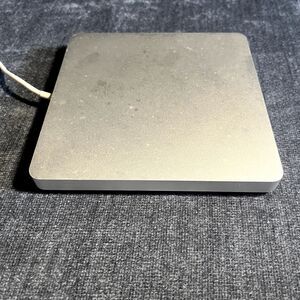 Apple USB SuperDrive External Disc Drive CD DVD - Model A1379- Tested Working